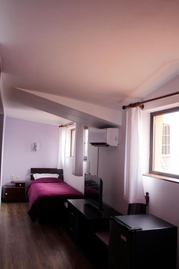 Guest House Bulgari Καζανλούκ Εξωτερικό φωτογραφία